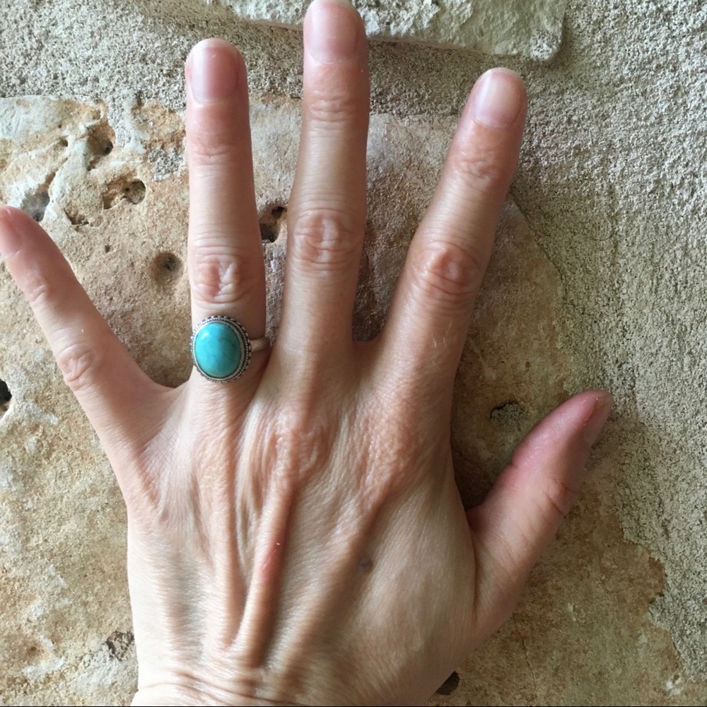 Handmade Southwestern Silver Turquoise Ring - Picture 3 of 3